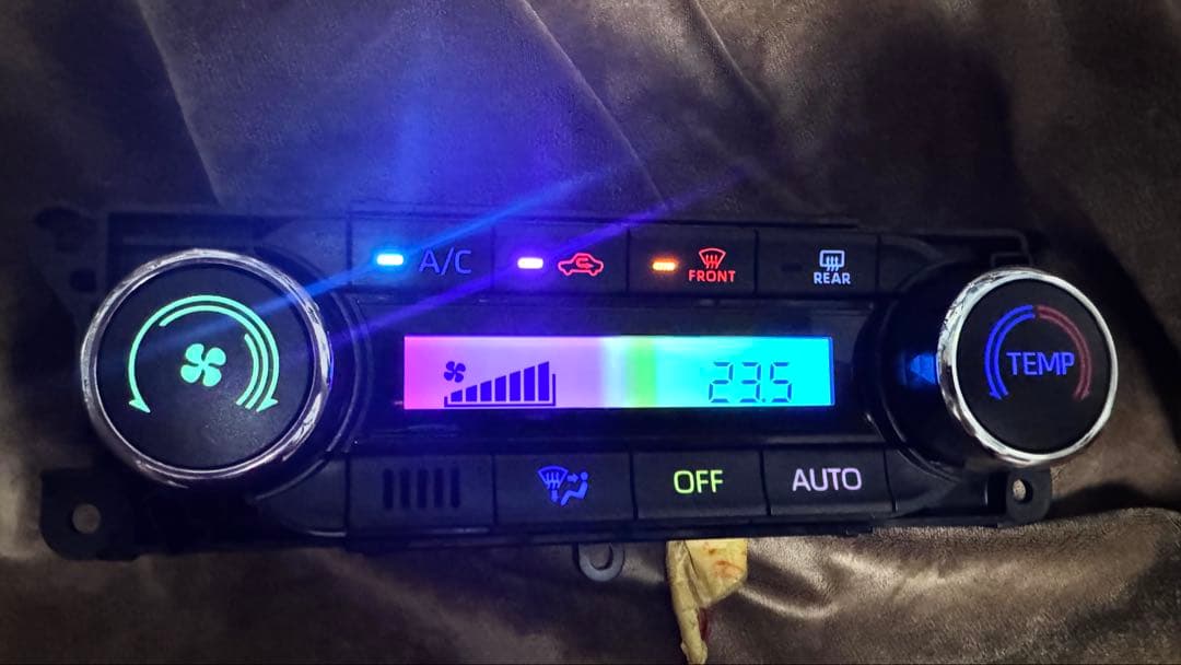 A200 ロッキー A210 ライズ レインボーLED打ち替え済みエアコンパネル