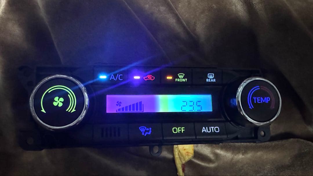 A200 ロッキー A210 ライズ レインボーLED打ち替え済みエアコンパネル