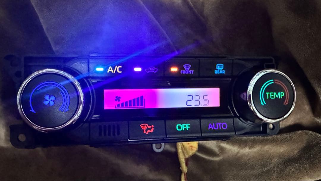 A200 ロッキー A210 ライズ レインボーLED打ち替え済みエアコンパネル