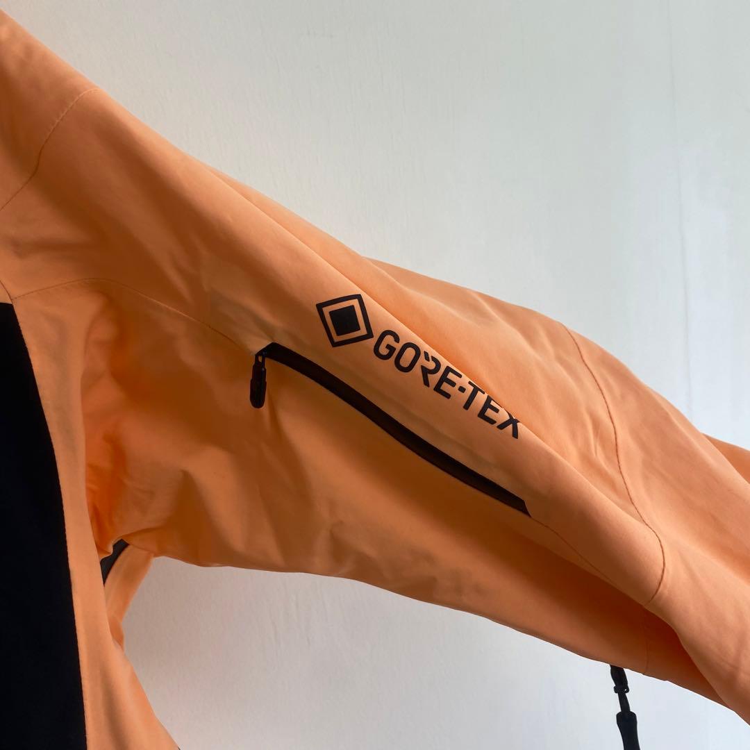 Burton [ak] GORE-TEX スノーボードジャケット23-24モデル