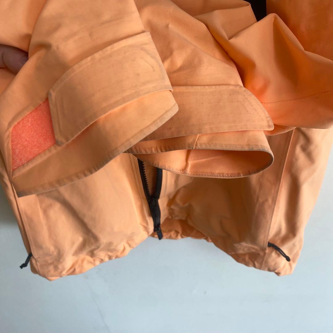 Burton [ak] GORE-TEX スノーボードジャケット23-24モデル