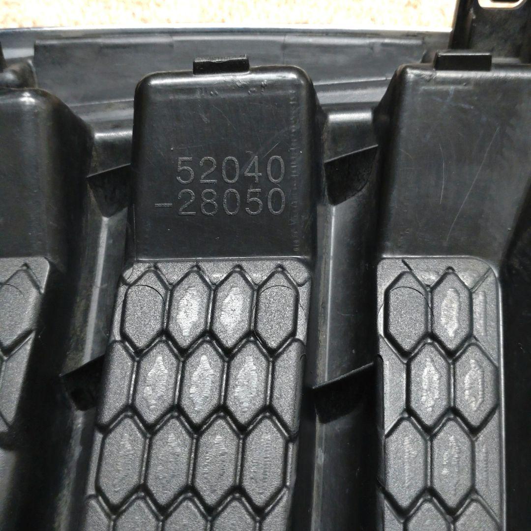 TOYOTA ヴォクシー80前期 純正フロント周りセット 中古品