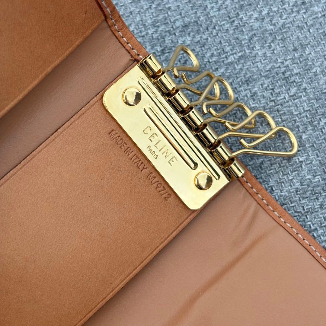 【美品】セリーヌ✨6連キーケース ブラウン系マカダム柄 PVC 鍵入れ m237