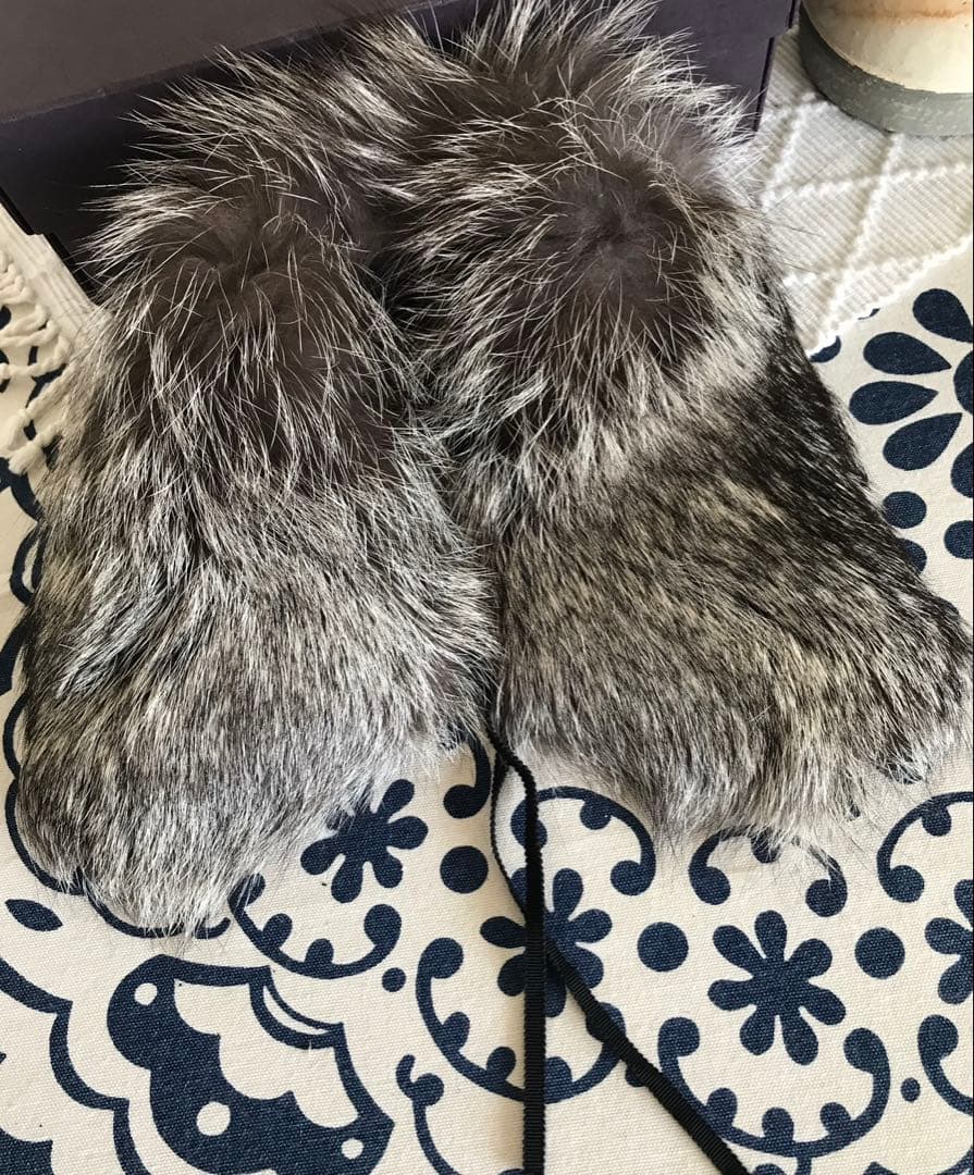 【PRADA】プラダ 付け襟 ショール フォックスファー マフラー 未使用