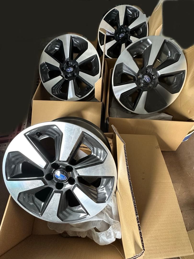 スバル フォレスター SJ系 新車外し 17インチホイールのみ4本 PCD100