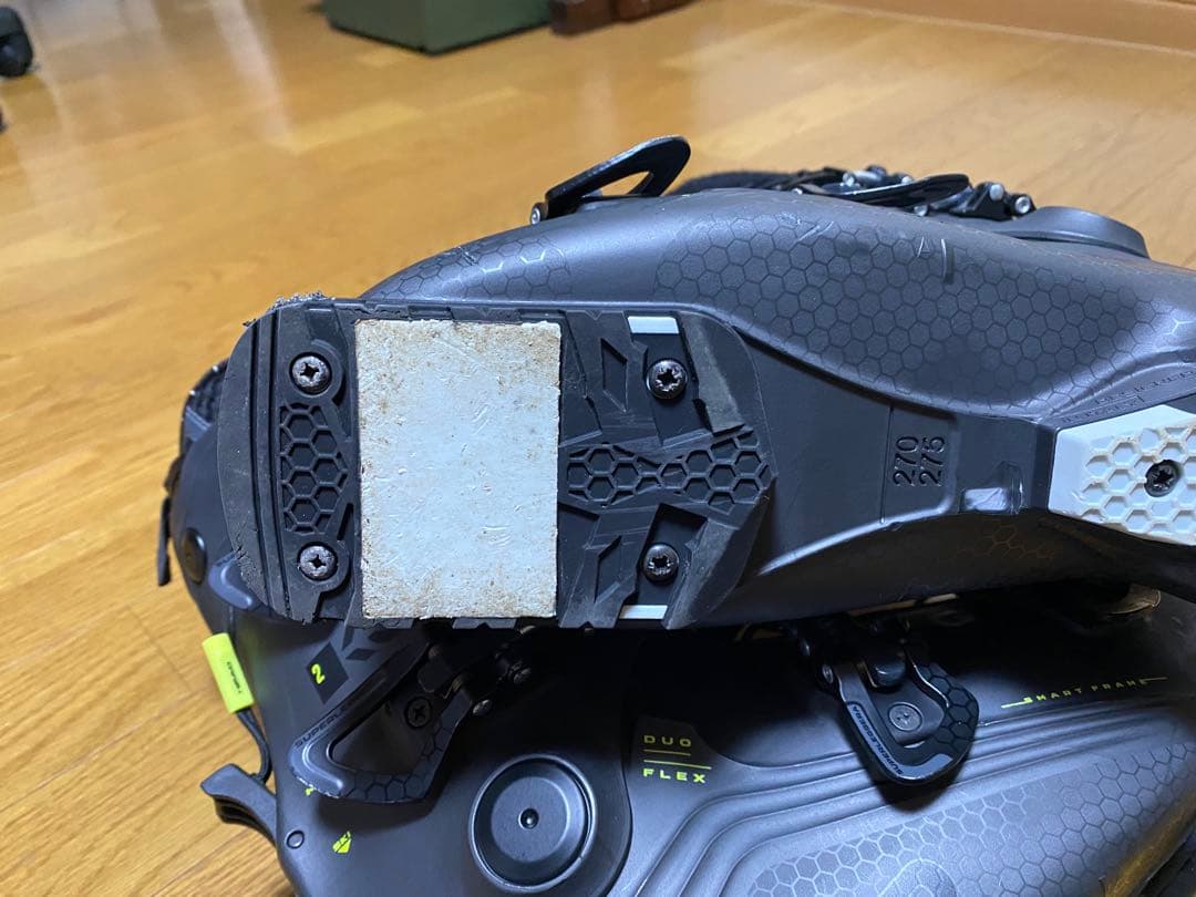 20-21 HEAD KORE2 ツアースキーブーツ