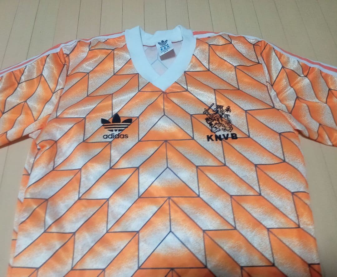 超レア adidasアディダス オランダ代表 88（H）ゲームシャツ