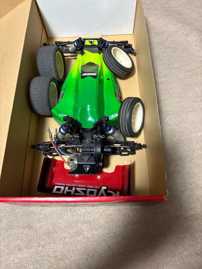 京商￼アルティマ￼RB5 1/10 RCバギー