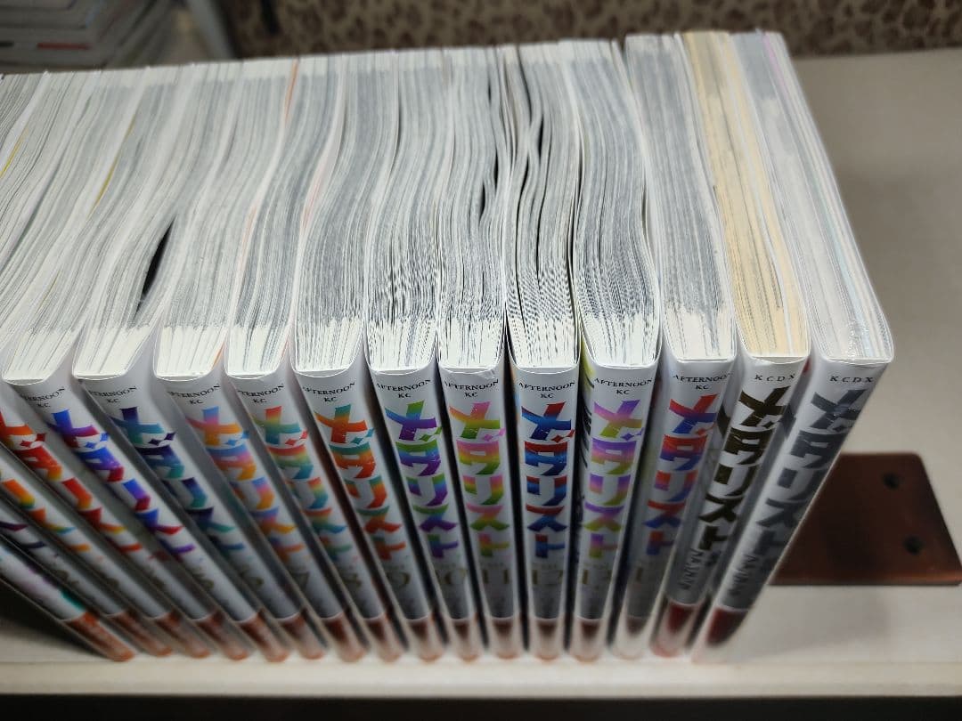 メダリスト 全巻セット 1〜14巻　公式ファンブック1〜２