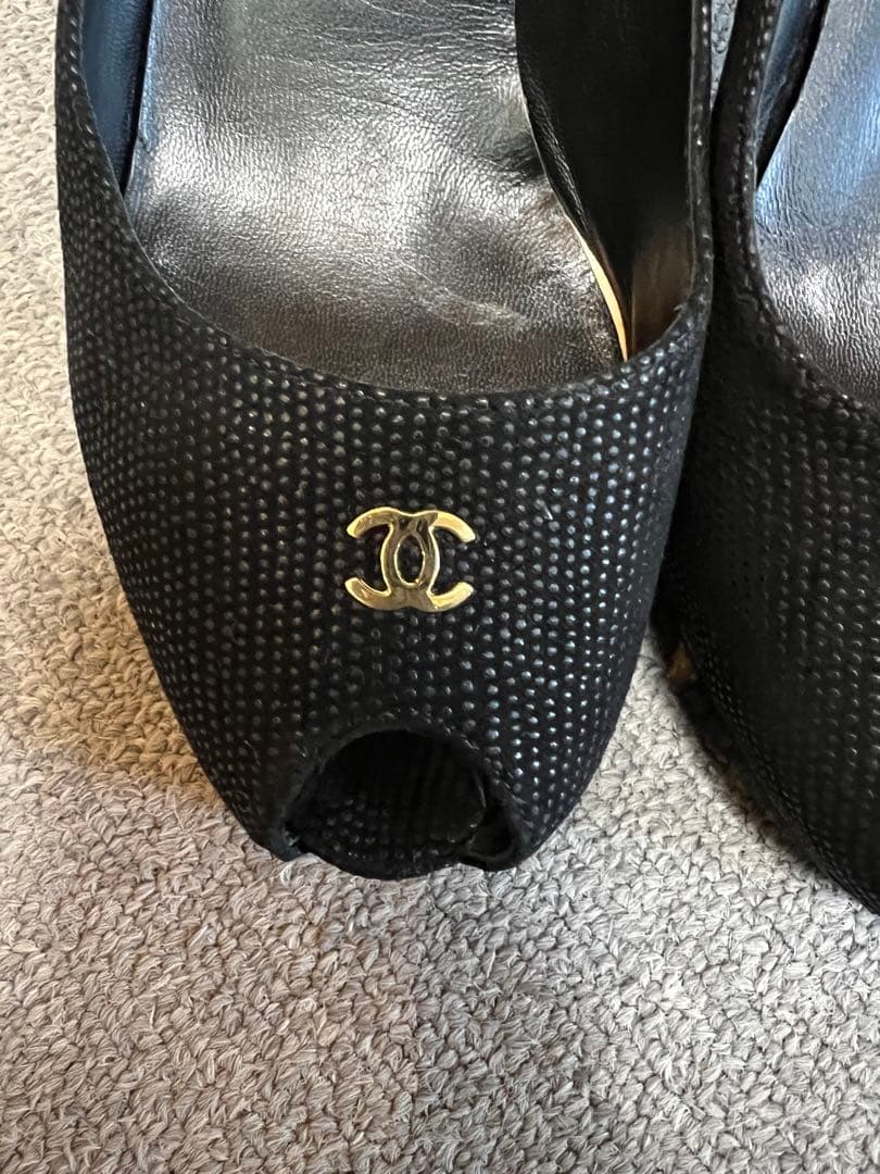 シャネルパンプス