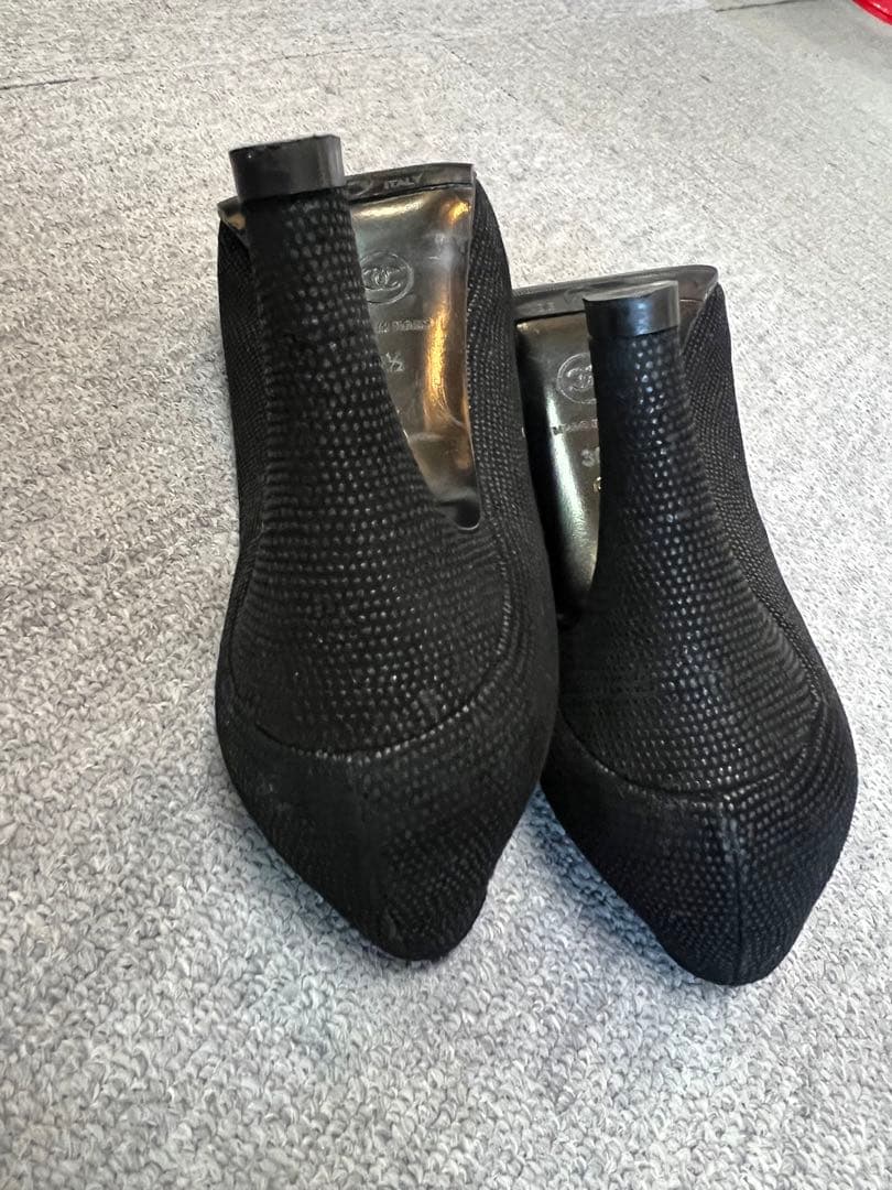 シャネルパンプス