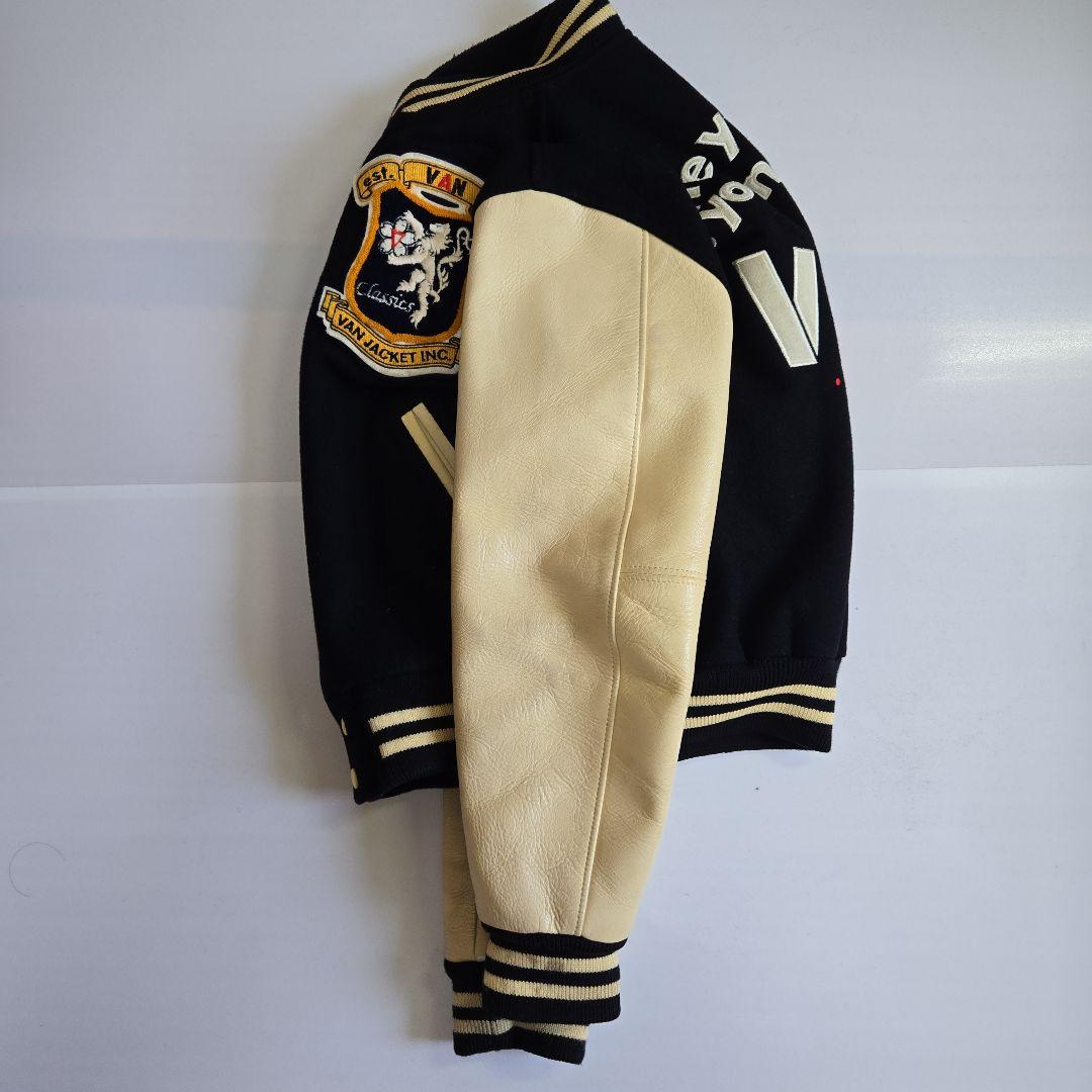 ＶＡＮジャケット　スタジャン