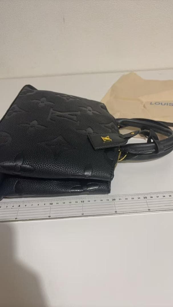 M45811ブラック プリント トートバッグ