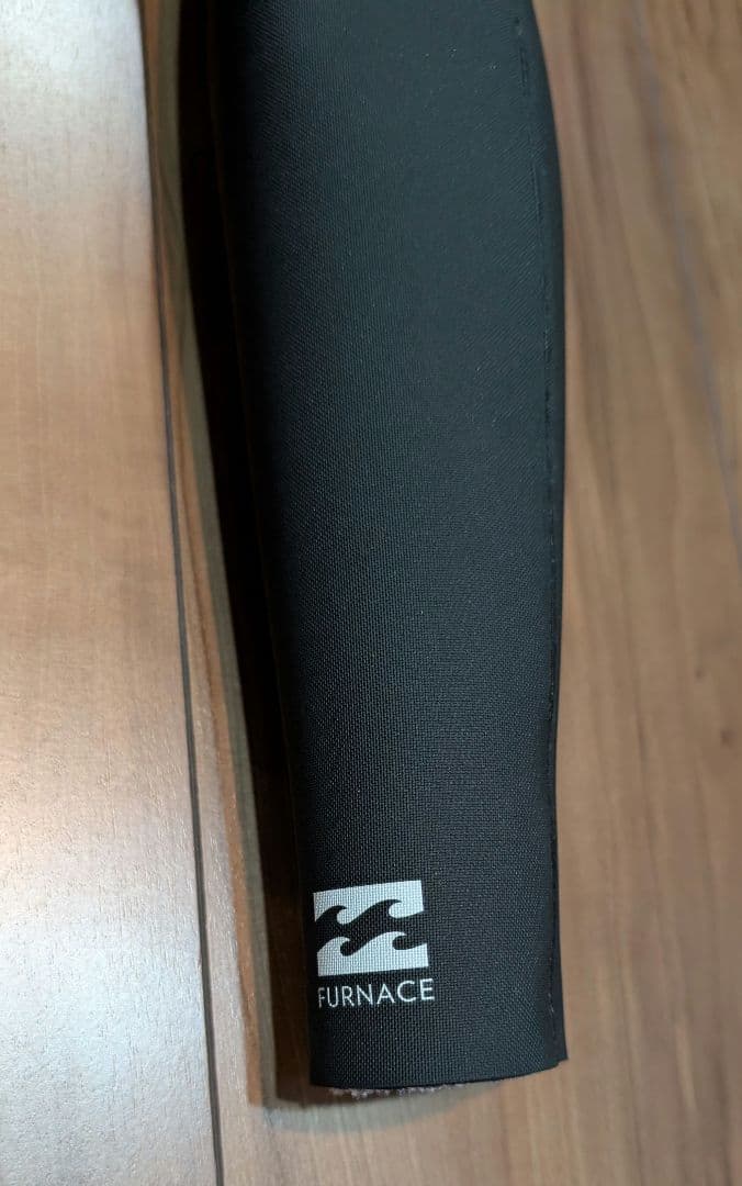 BILLABONG　ロングチェストジップ　セミドライ　5㎜3㎜　新品未使用