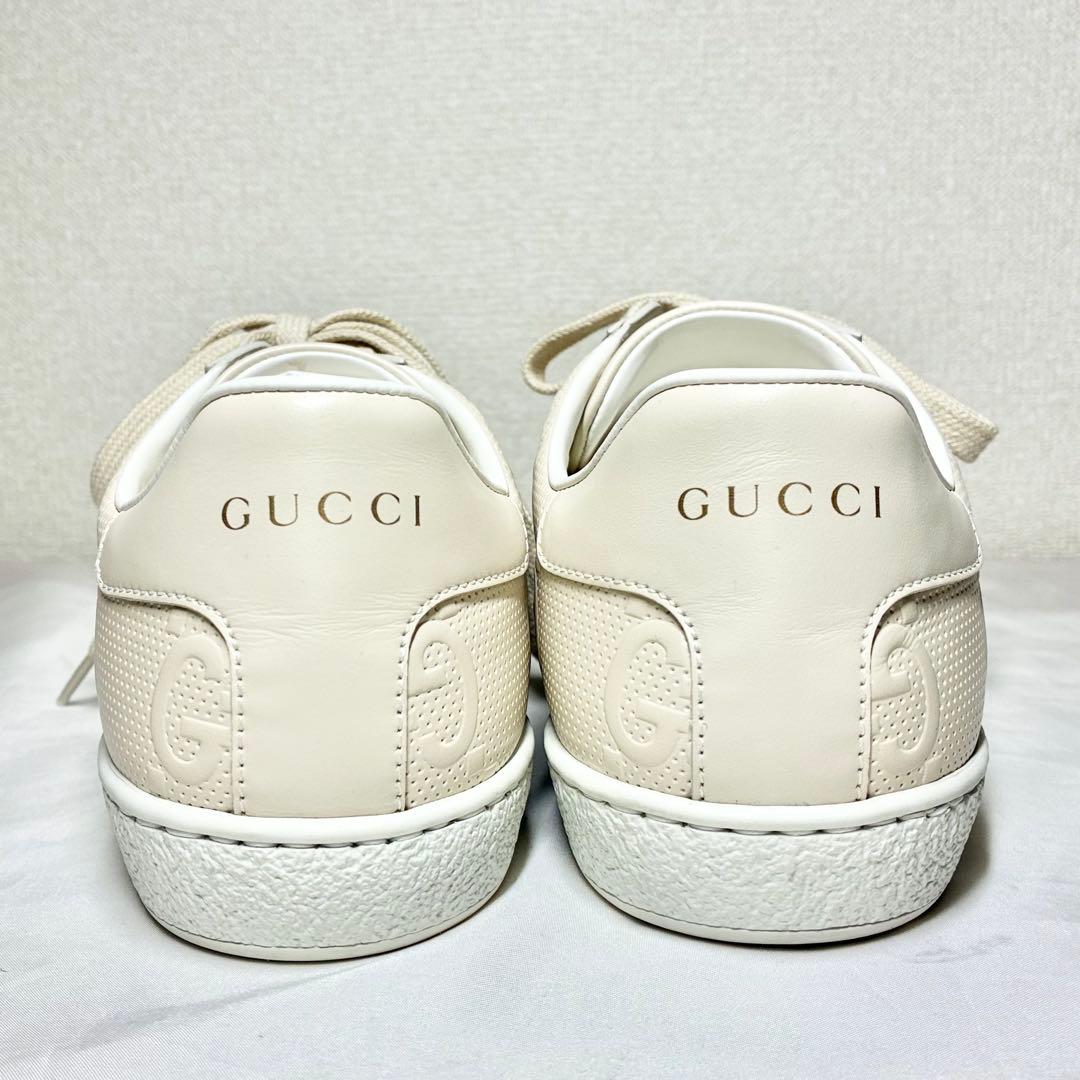 【未使用級】　GUCCI グッチ　GGエンボスロゴ　スニーカー　レディース　24