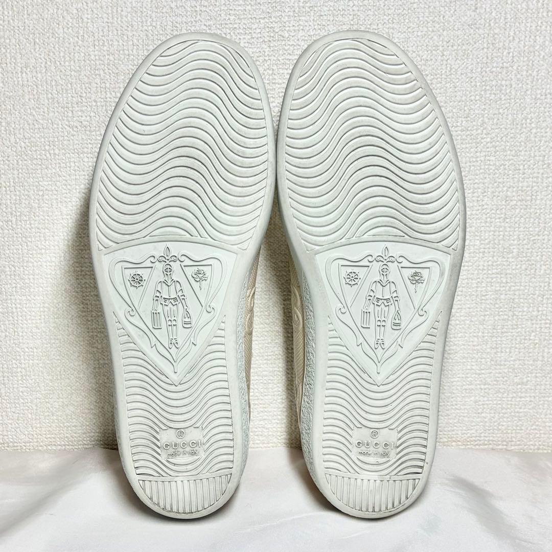 【未使用級】　GUCCI グッチ　GGエンボスロゴ　スニーカー　レディース　24