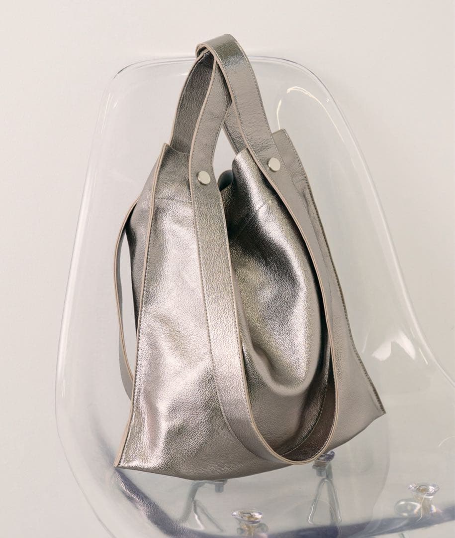 【美品】トートバッグ 「BEAURE」カウレザー 2デザイン ハンドル トート