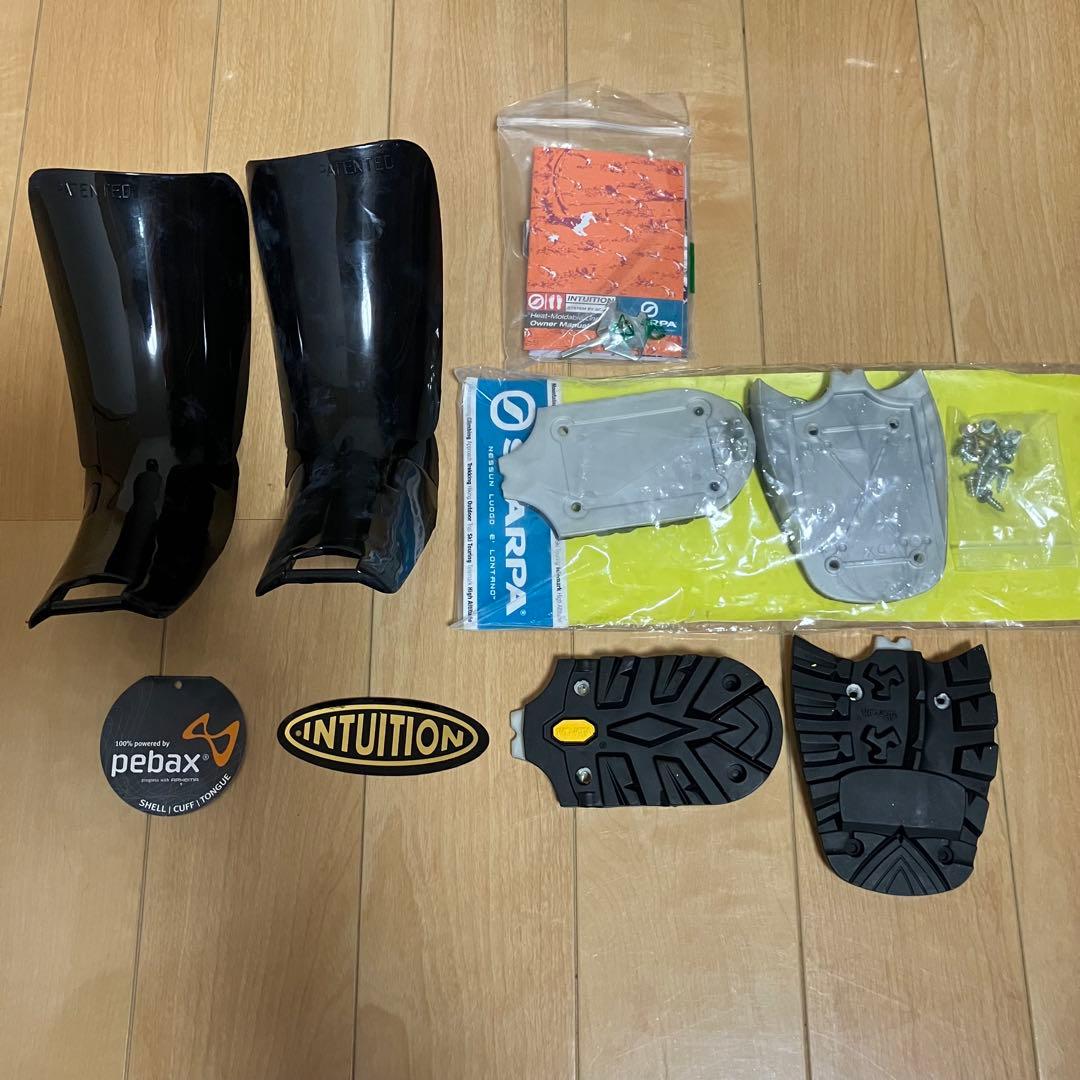 SCARPA タイフーン　ツアー用スキーブーツ 新品未使用