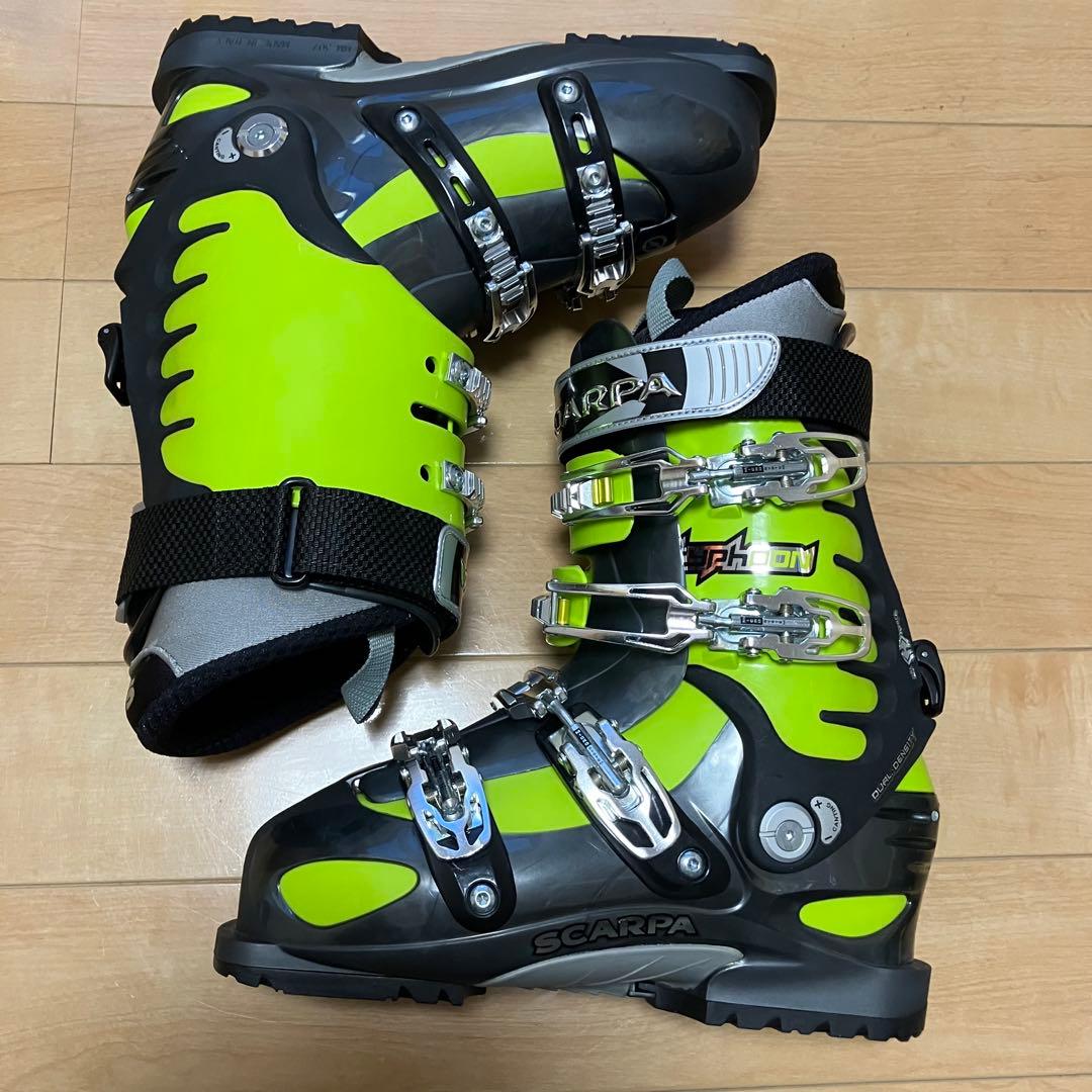 SCARPA タイフーン　ツアー用スキーブーツ 新品未使用