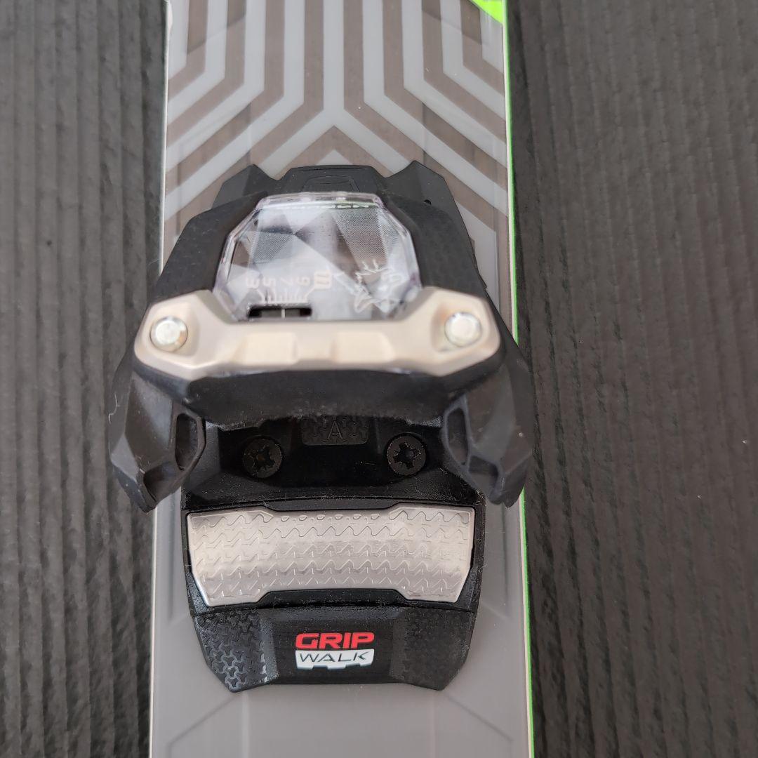 LINE2023年BLADEスキー板