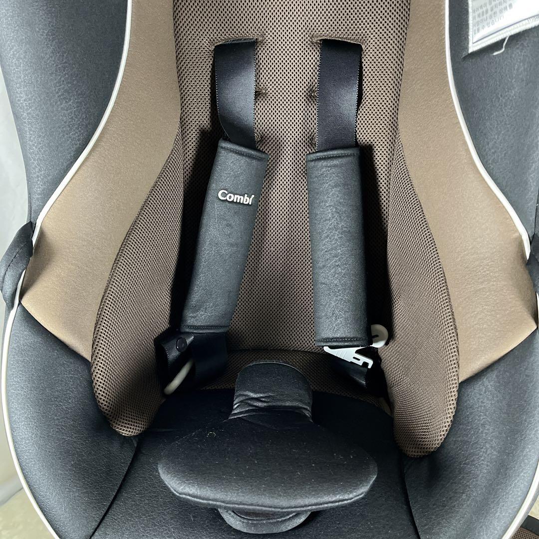 Combi コンビ ゼウスターンユーロ 回転式チャイルドシート 新生児〜ブラック