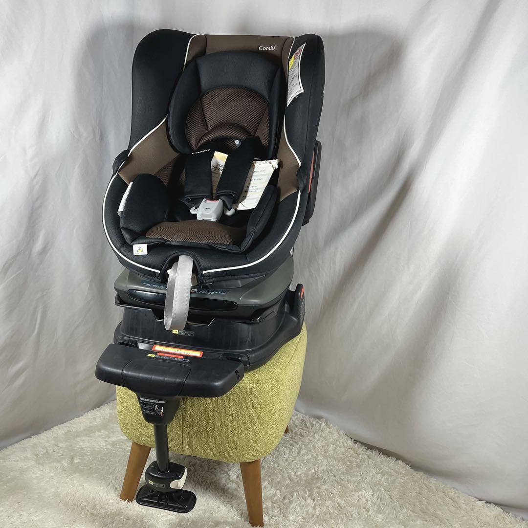 Combi コンビ ゼウスターンユーロ 回転式チャイルドシート 新生児〜ブラック