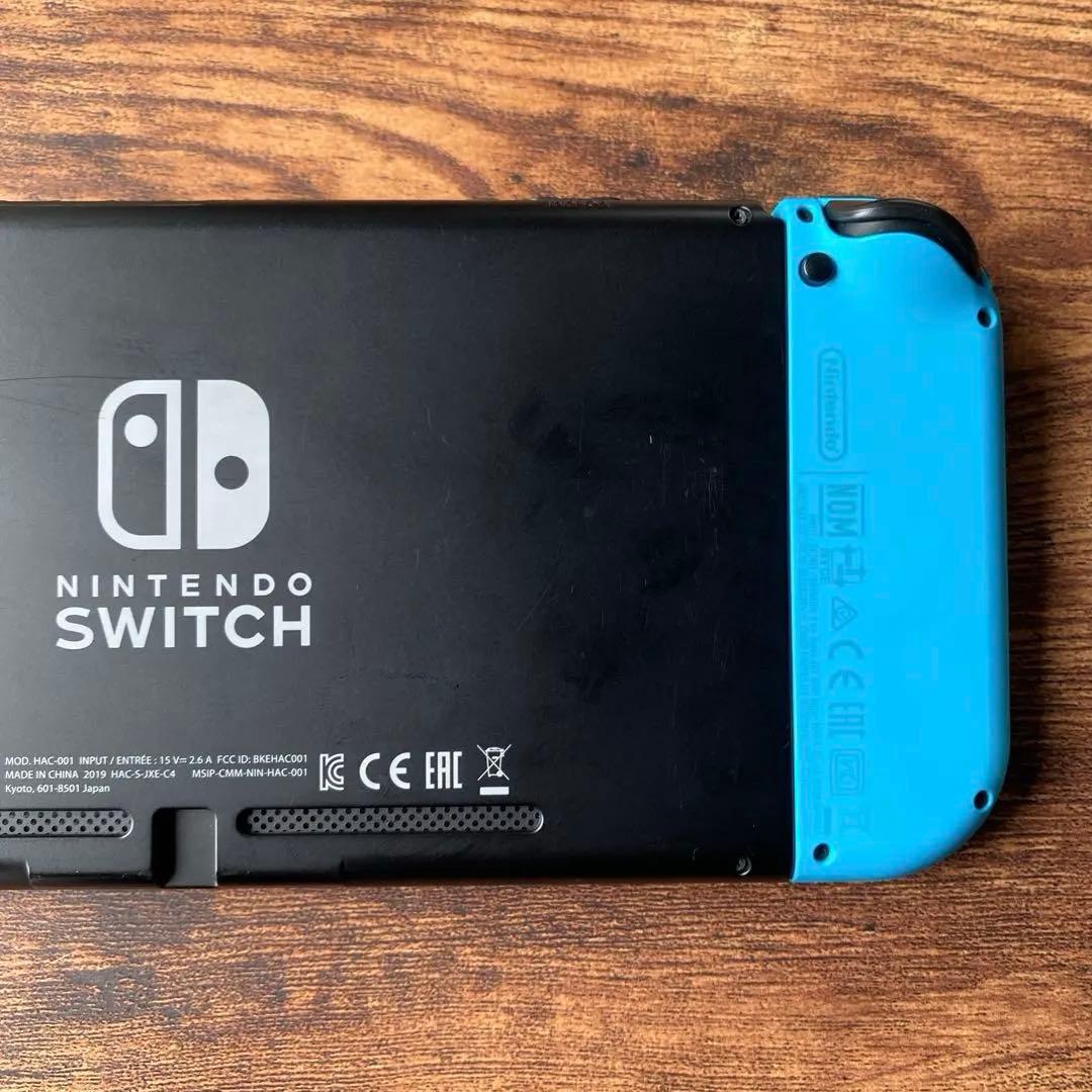 【動作確認済】Nintendo Switch 本体セット　グリップ