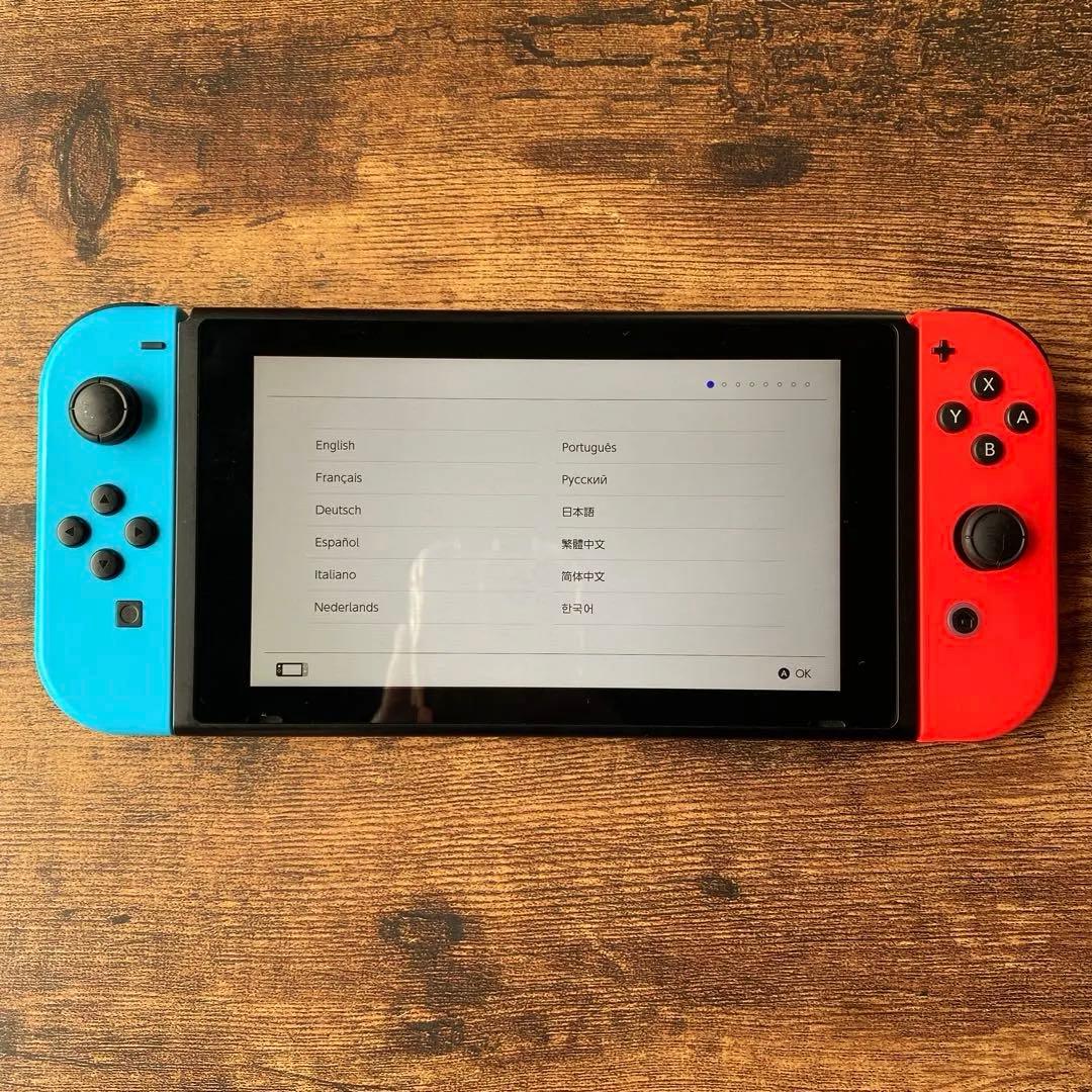 【動作確認済】Nintendo Switch 本体セット　グリップ