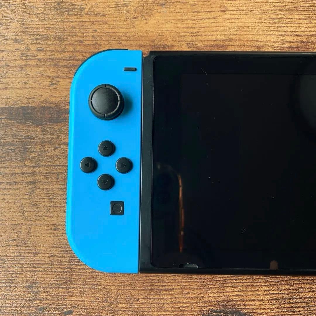 【動作確認済】Nintendo Switch 本体セット　グリップ
