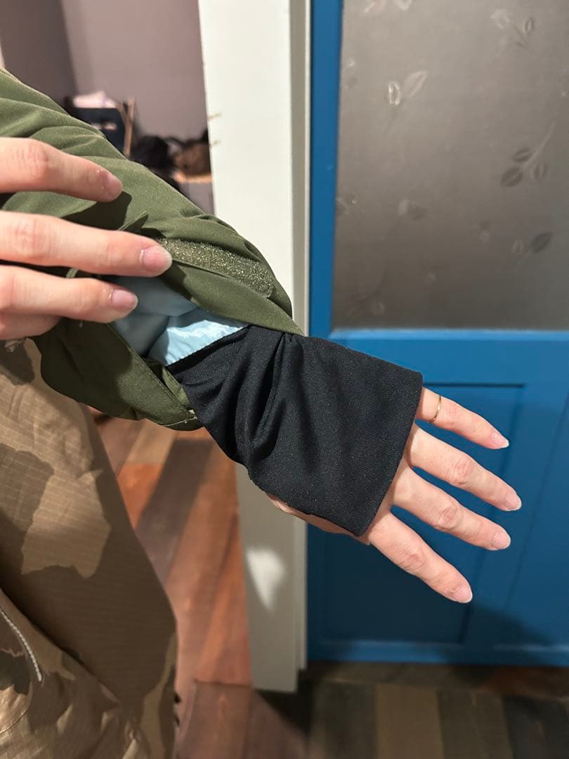 Burton スノーボードウェア 女性用 カーキ/カモフラージュ