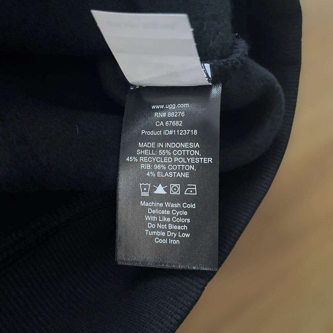 【新品】UGG ファーロゴ スウェット ブラック 裏起毛 L 1123718