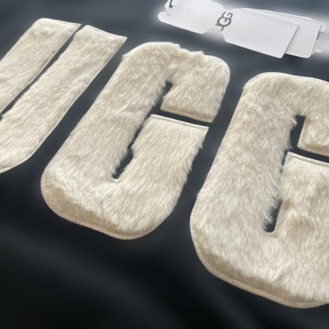 【新品】UGG ファーロゴ スウェット ブラック 裏起毛 L 1123718