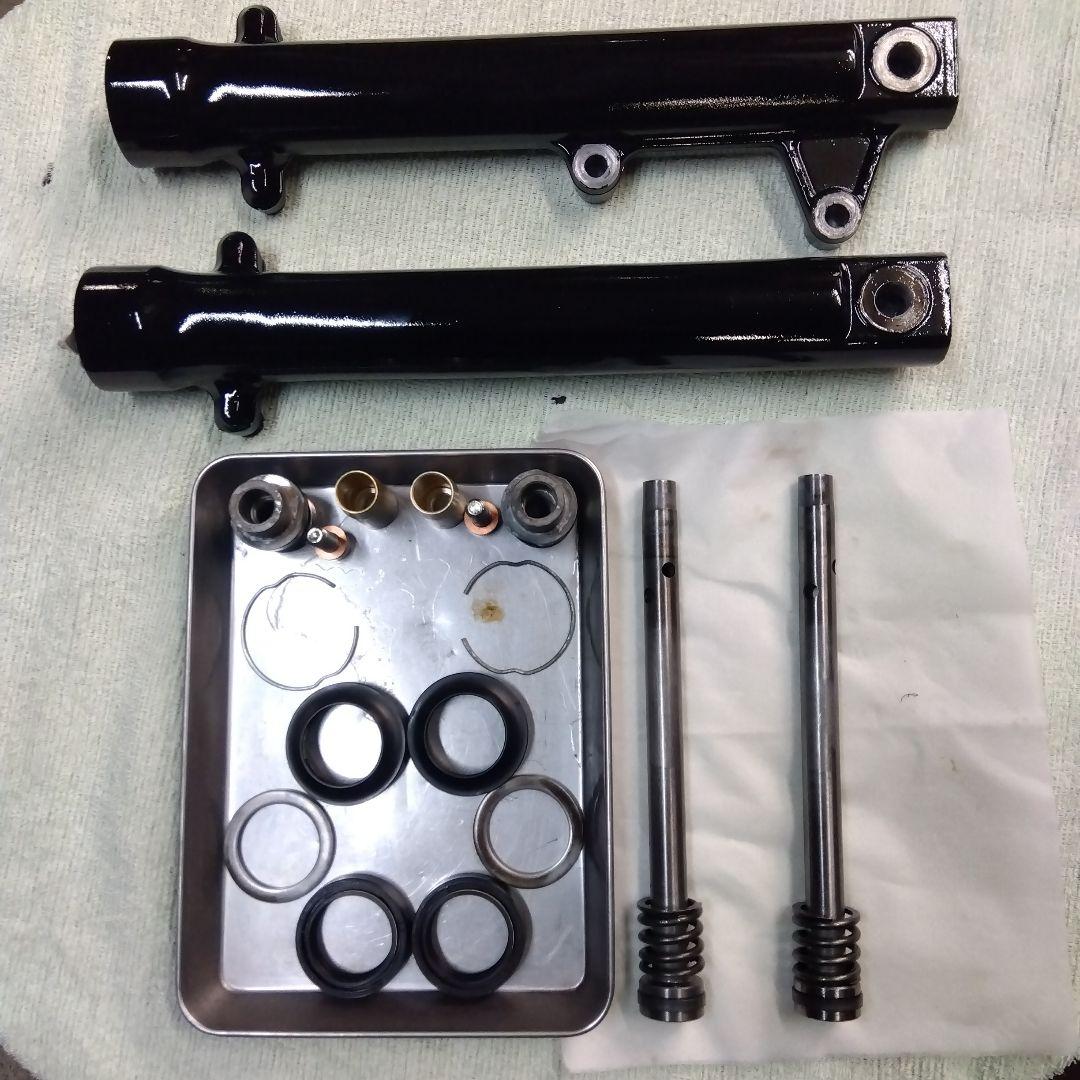 NS1 フロントフォーク