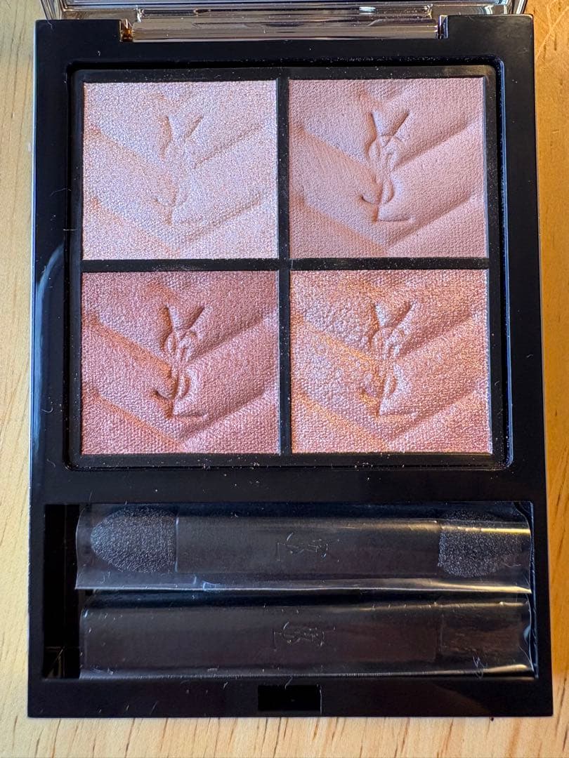 YSL イヴサンローラン クチュールミニクラッチ 025 ゴールデン ラスト