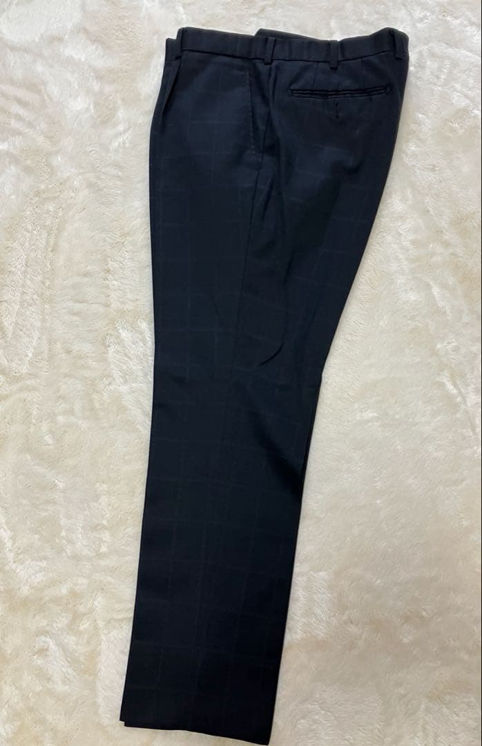 オーダースーツ　ブラック　ストライプ　Ｌ相当