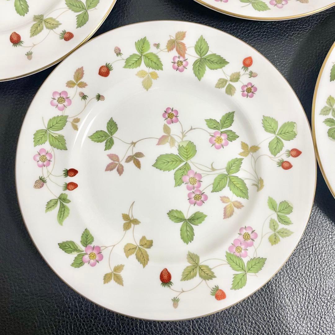  ウェッジウッド ワイルドストロベリー 中皿+ウィンザートレイ