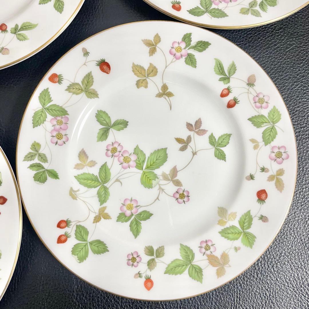  ウェッジウッド ワイルドストロベリー 中皿+ウィンザートレイ