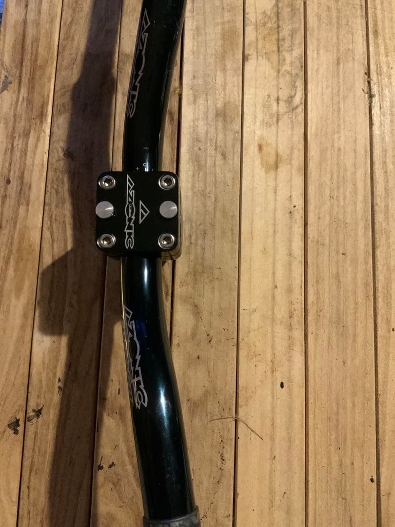 AZONIC ハンドル 28.6mm / 0 ステム