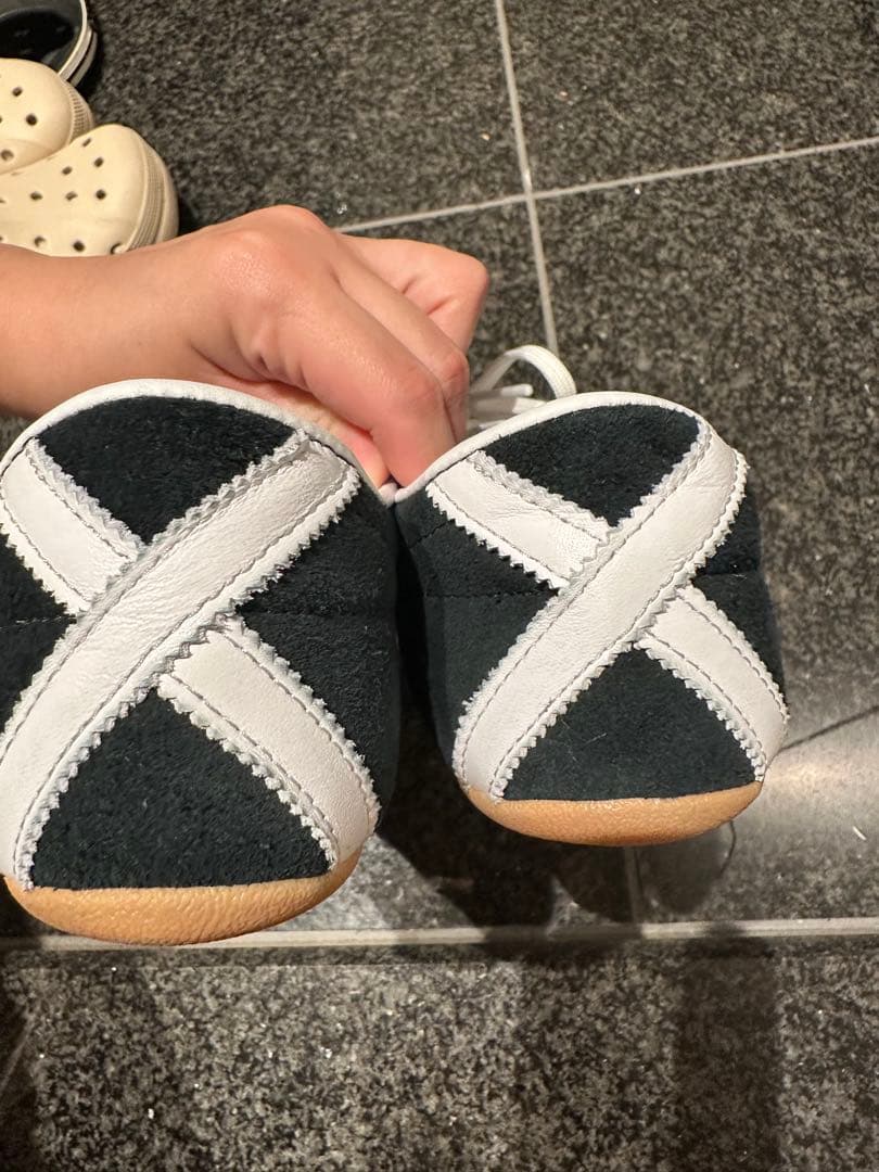 adidas TOKYOトーキョー