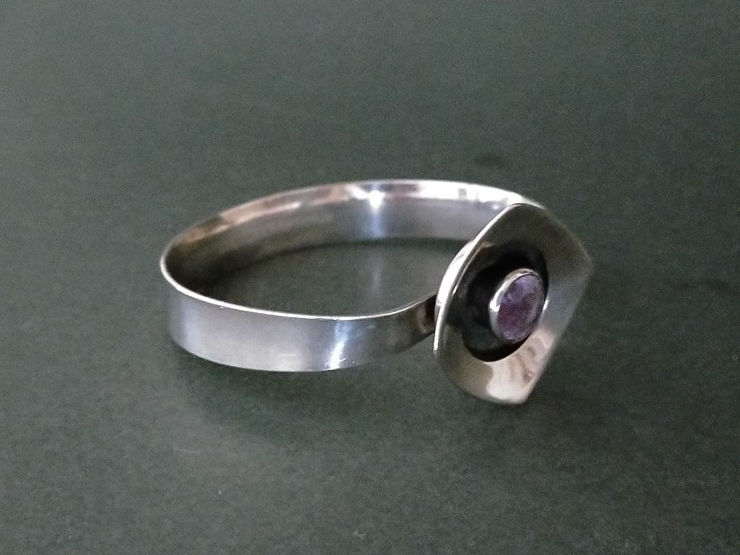 北欧ヴィンテージ　スウェーデン ALTON アルトン工房 アメジストのバングル