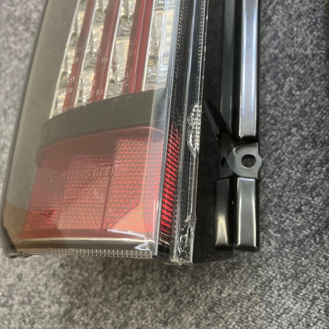 ハイエーステールランプFLEX煌RED左側（別売りも対応してます。）