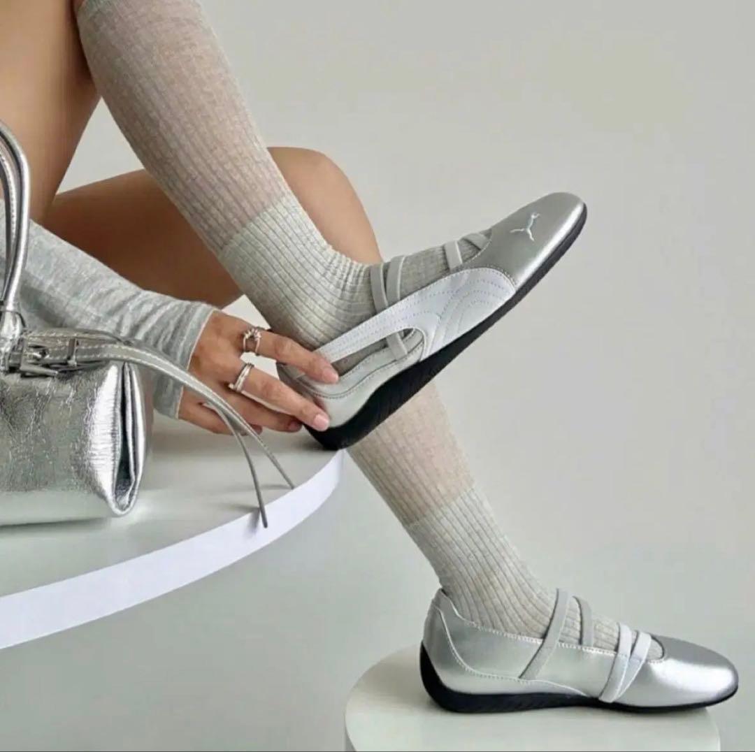 新品 箱付き PUMA プーマ バレエシューズ シルバー 人気商品 数量限定