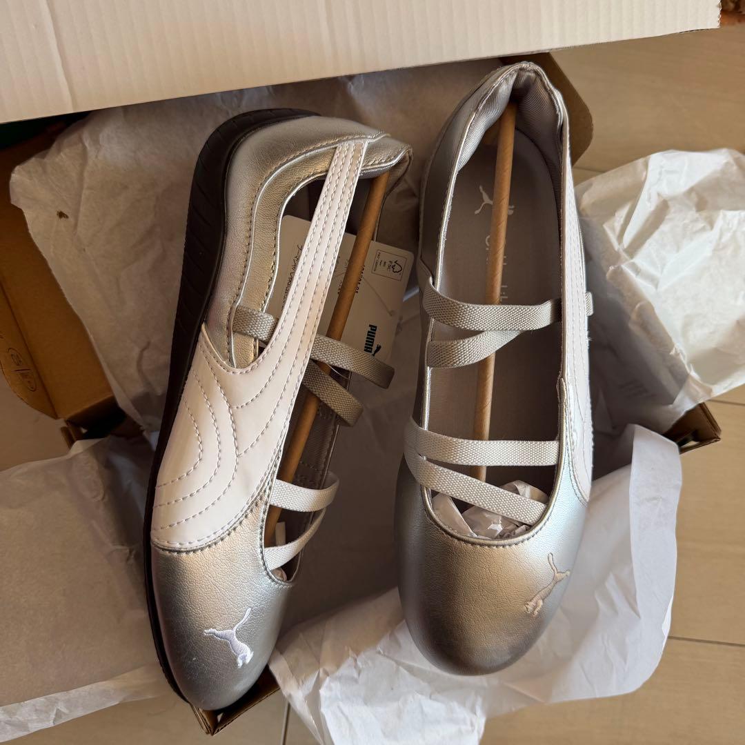 新品 箱付き PUMA プーマ バレエシューズ シルバー 人気商品 数量限定