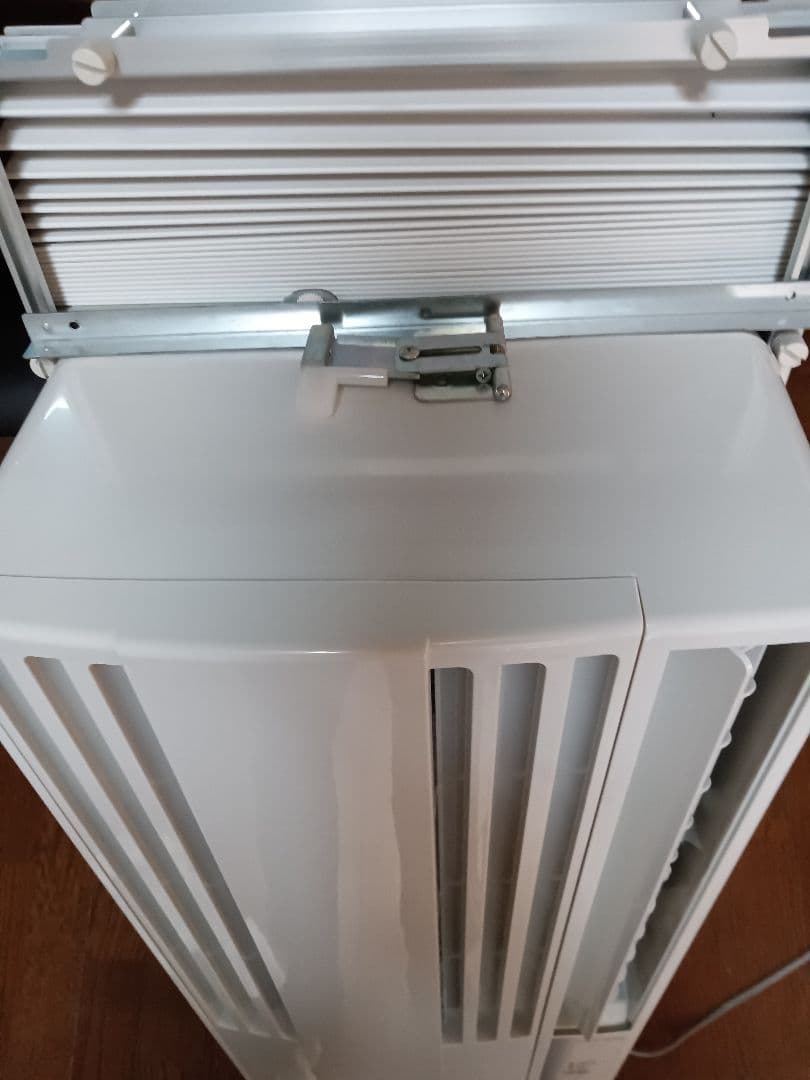 お近くなら無料配送！美品！ 2022年製‼️コロナ窓用エアコン