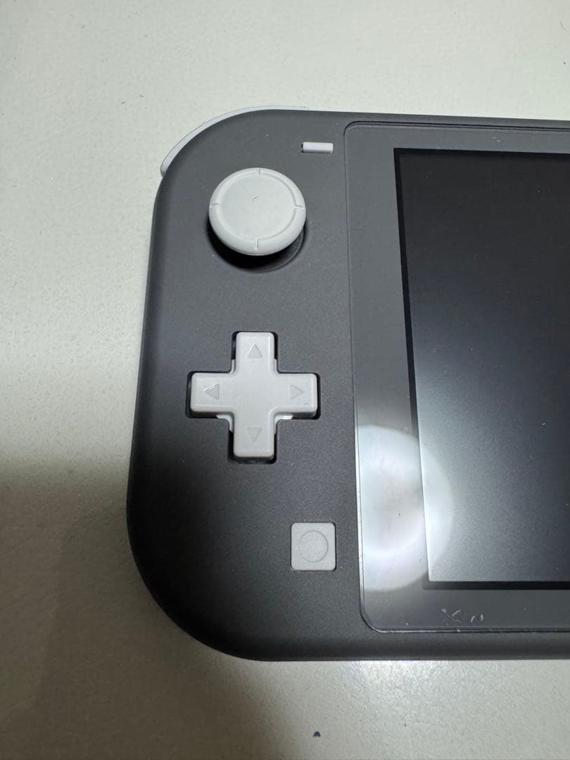 極美品　Nintendo Switch Lite グレー