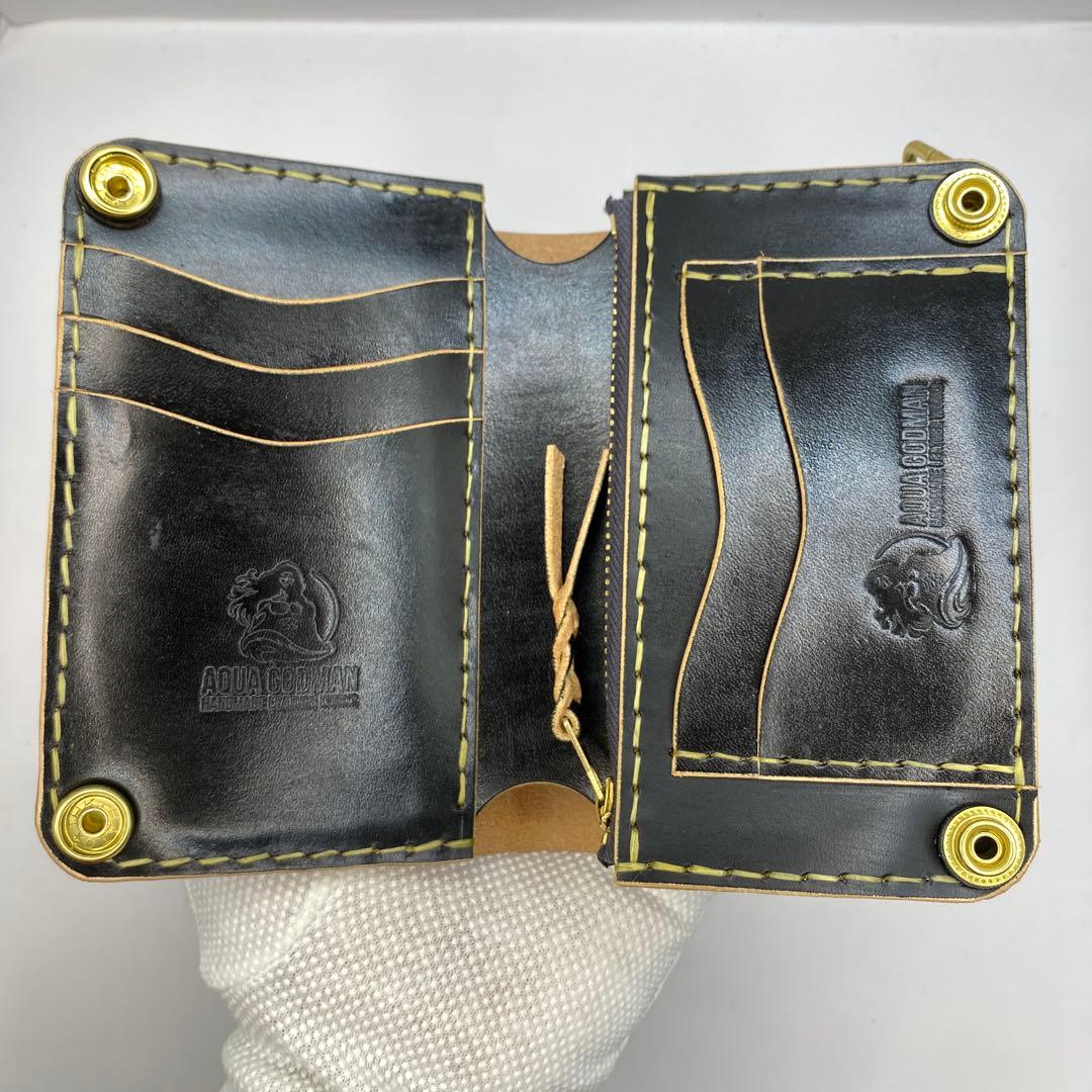 折らずお札収納 真鍮 丘染めブラックの無骨トラッカーウォレット T-MTW729