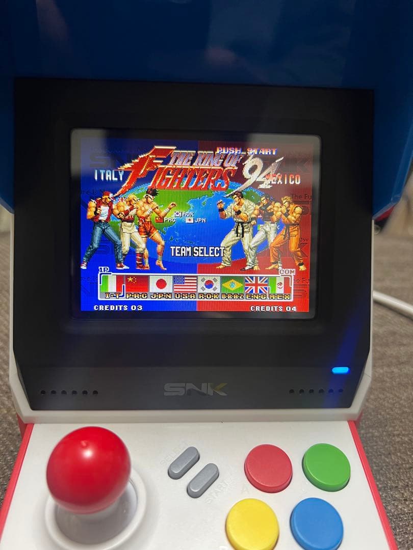 SNK ネオジオミニ本体、コントロールパッド白黒セット