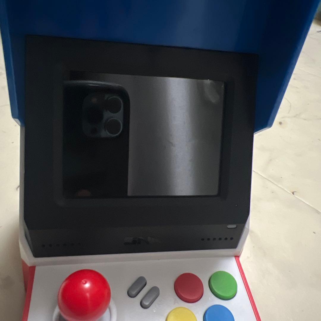 SNK ネオジオミニ本体、コントロールパッド白黒セット