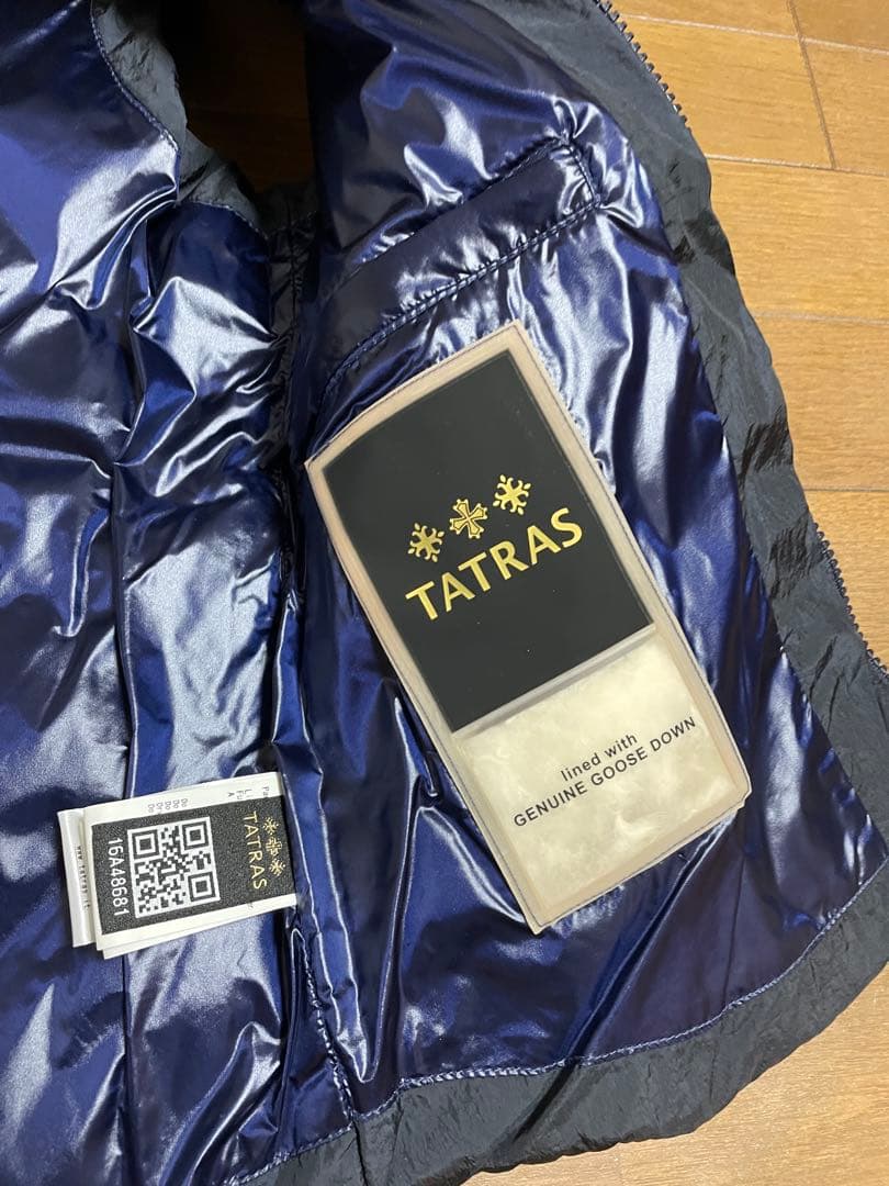 TATRAS ネイビー ダウンベスト フード付き
