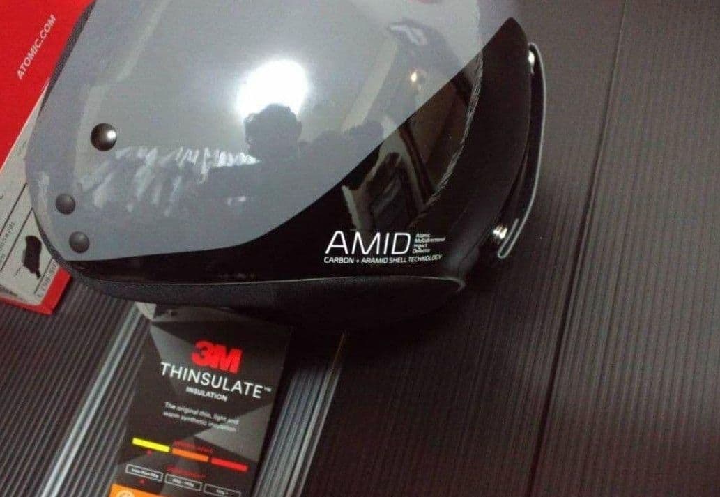 未使用保管品 Atomic アトミック FIS 対応ヘルメット サイズ L